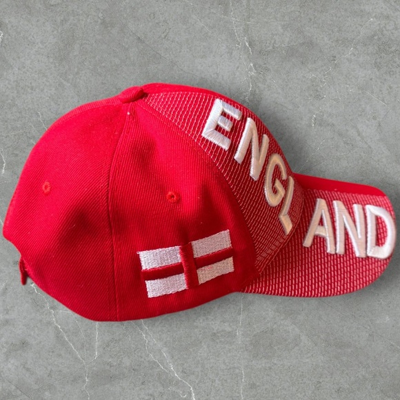 ✅England Football Club with 3D Embroidery and Crest Patch - Picture 6 of 16